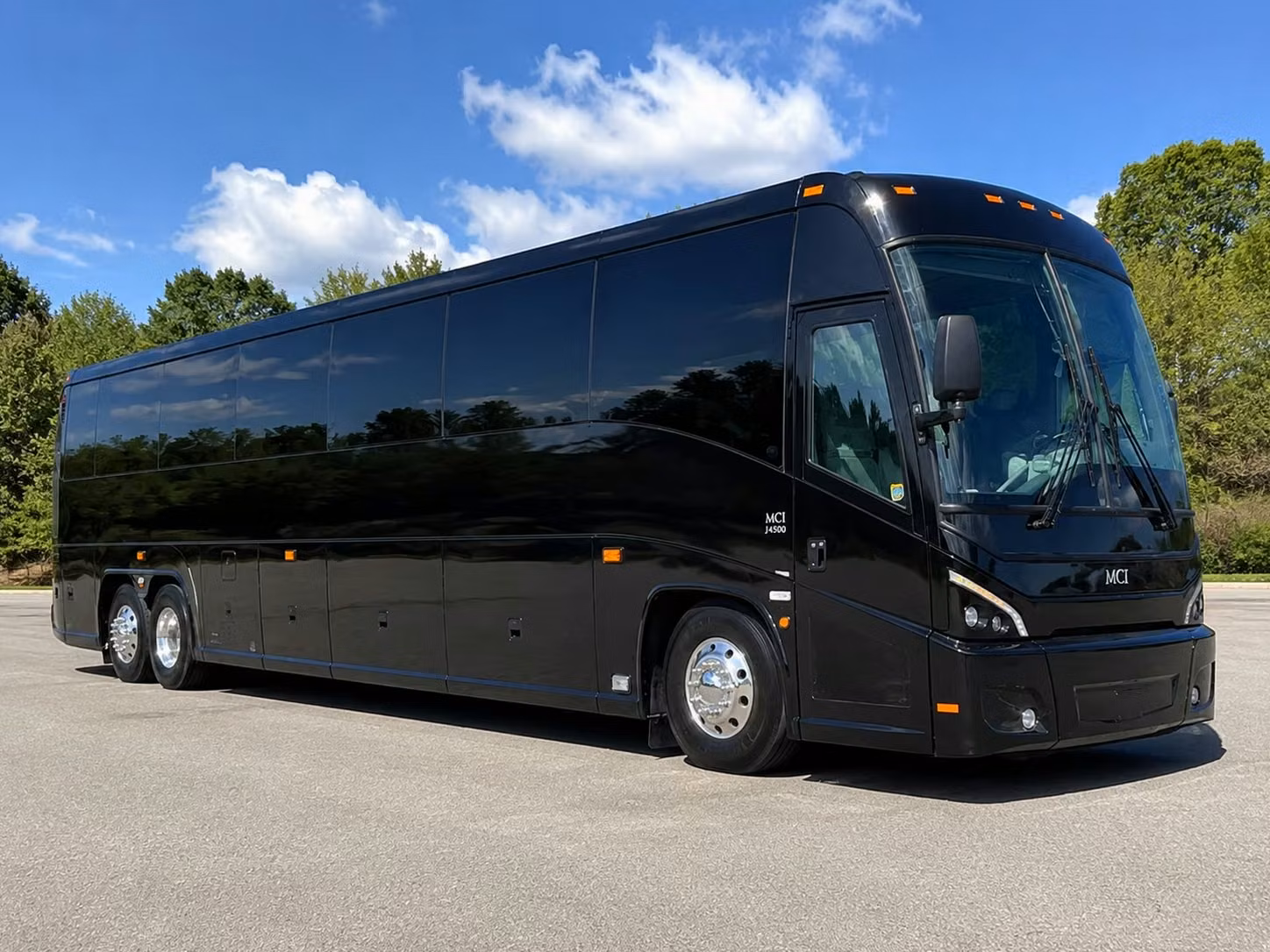 bachelorette party bus rentals and night out transportation in lansing