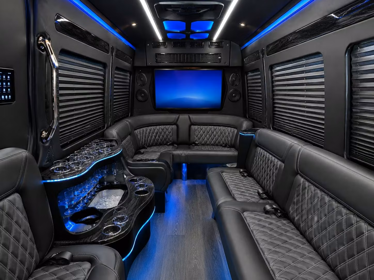 choose the right bus size for your lansing classroom or grade level trip