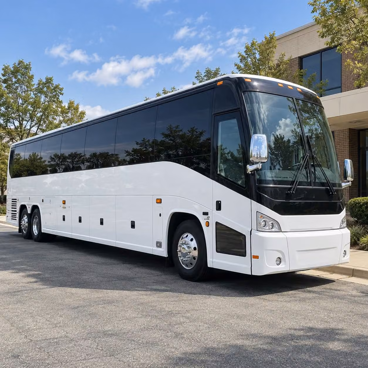 minibus rentals in lansing for smaller prom groups who want privacy and comfort