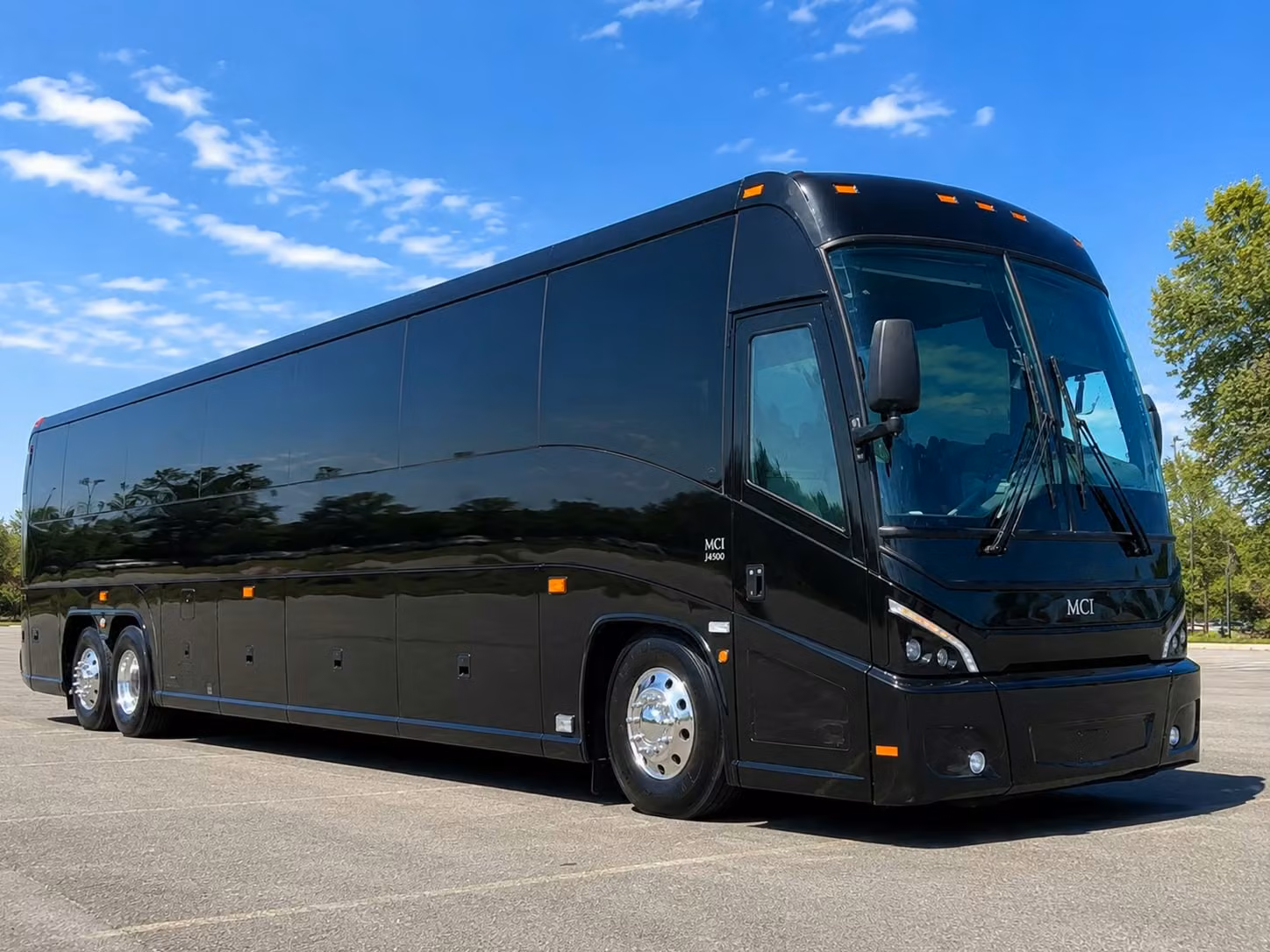 school field trip and university group transportation in lansing